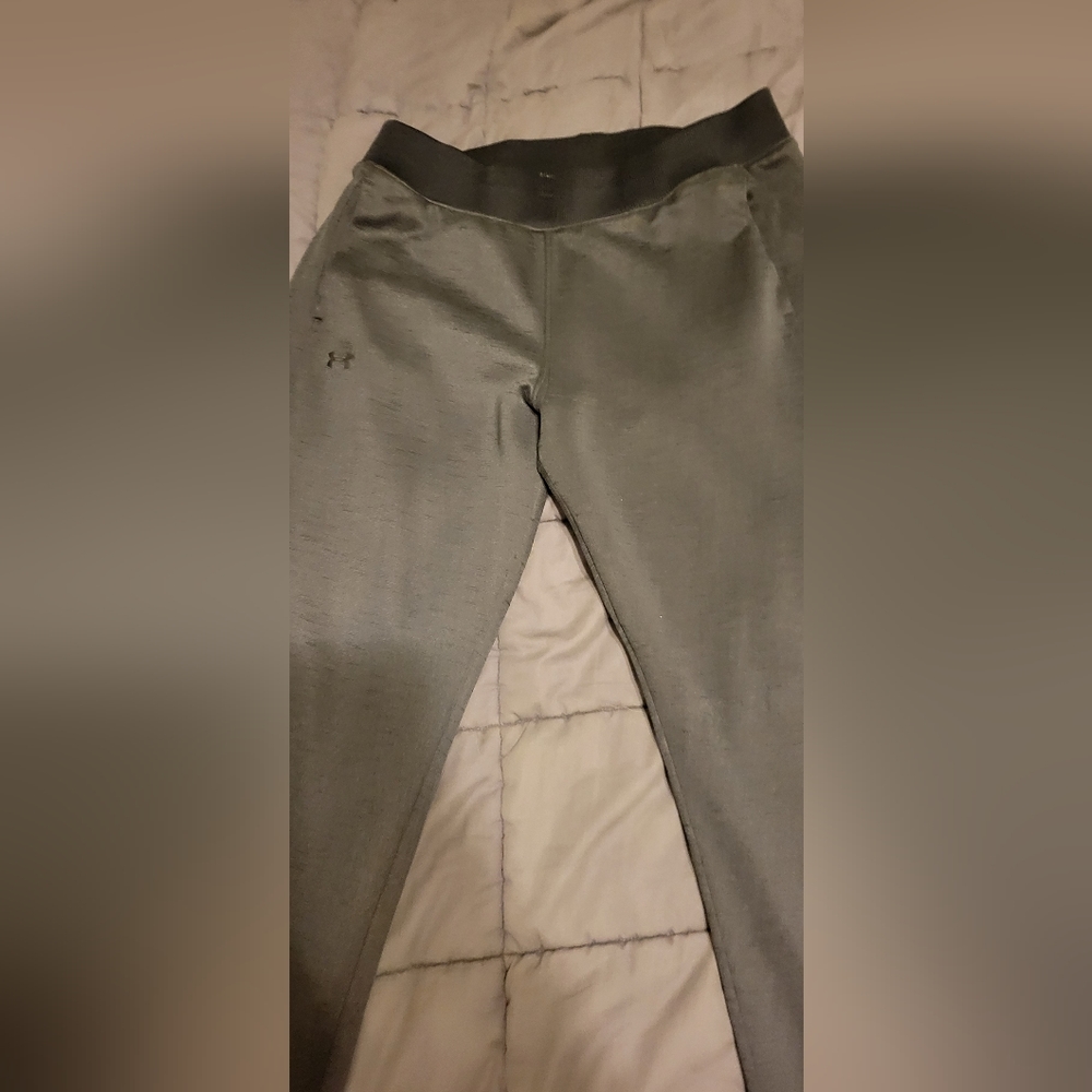 Under Armour pants